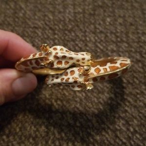 Giraffe bangle
